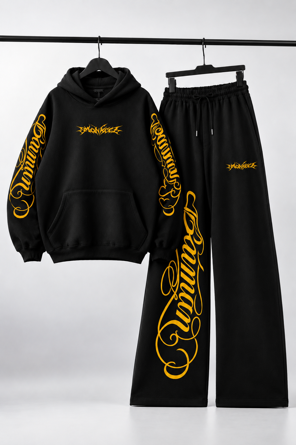 CO-ORD SET | GOLD SCRIPT GRAPHIC | UNISEX