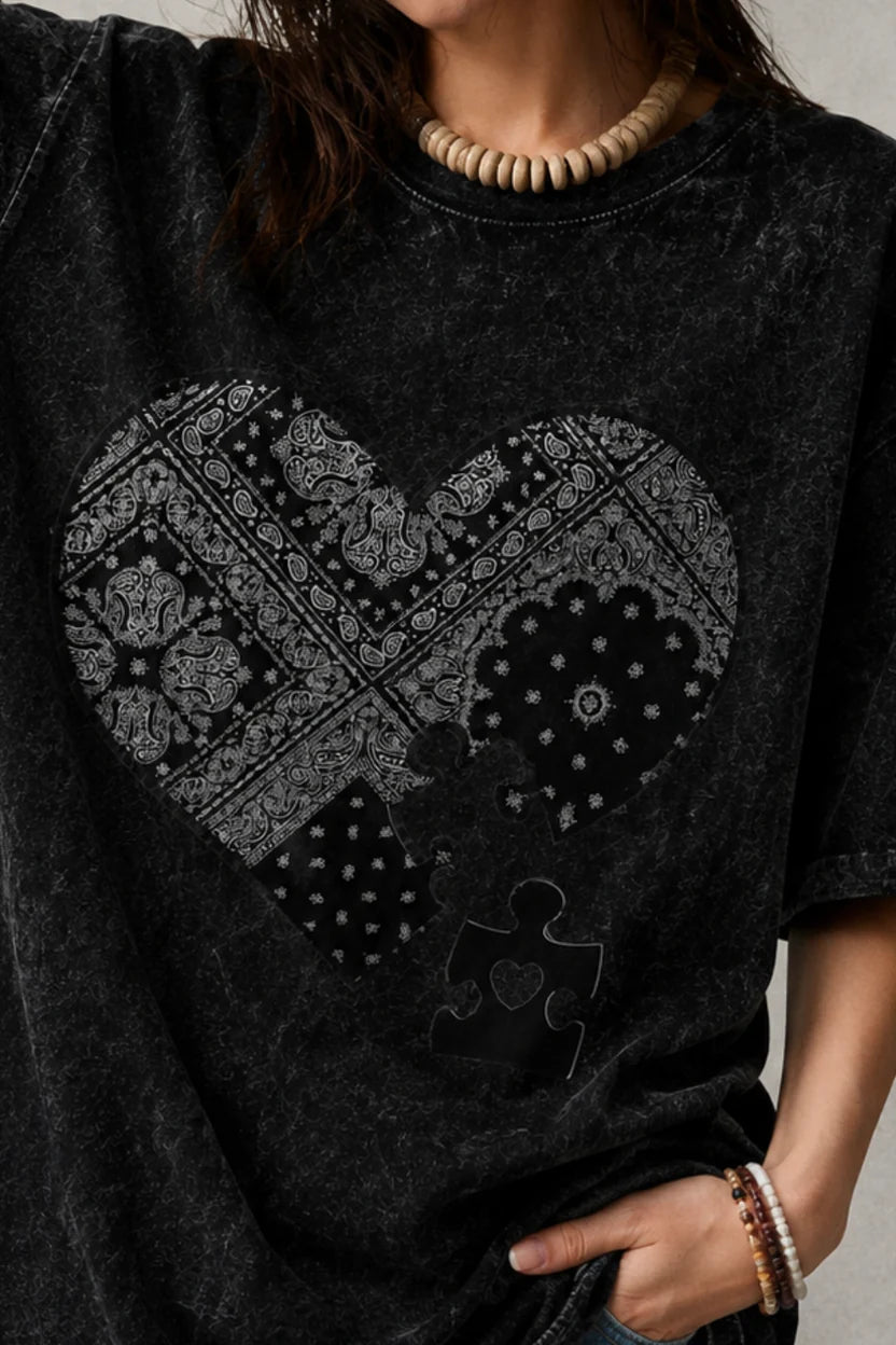 THE MISSING HEART ACID WASH TEE  | HERMODA
