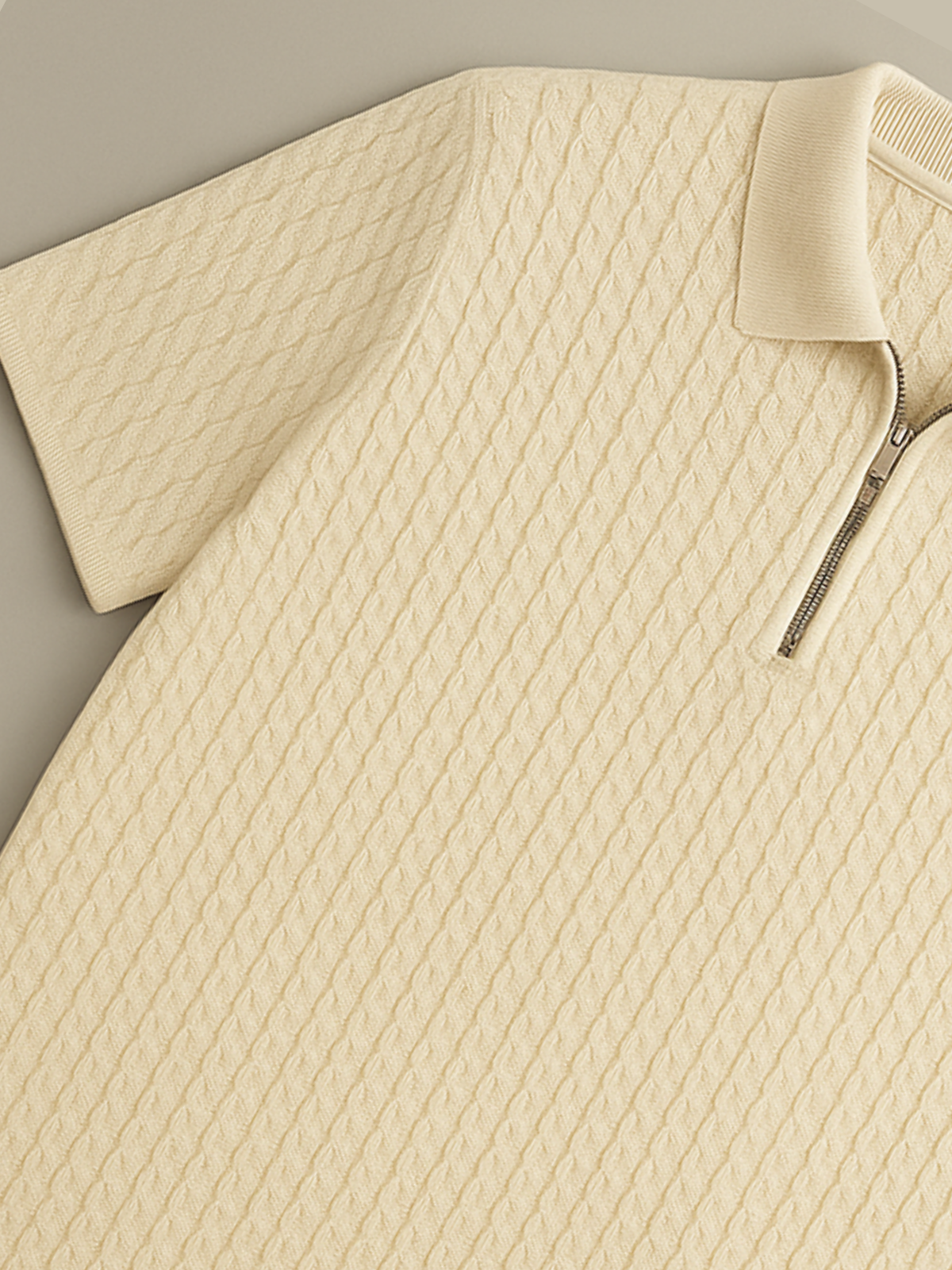 Old Money Embose Knitted Zipped Polo - Off White
