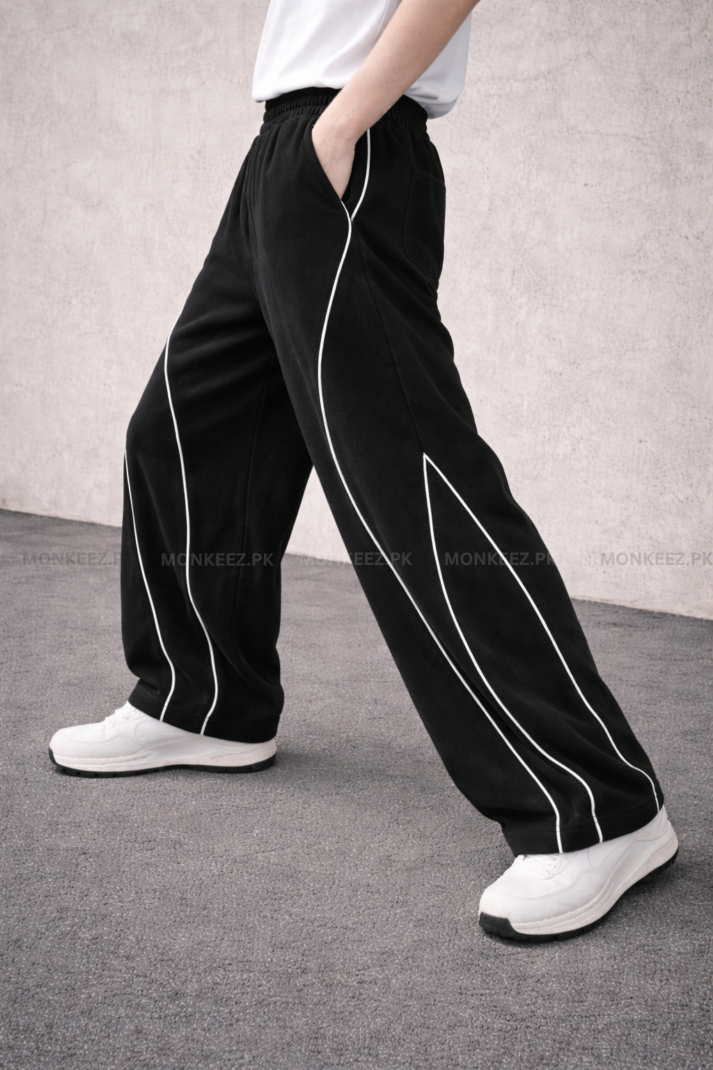ArcLane Curve Piping Wide TrackPants - Black - UNISEX
