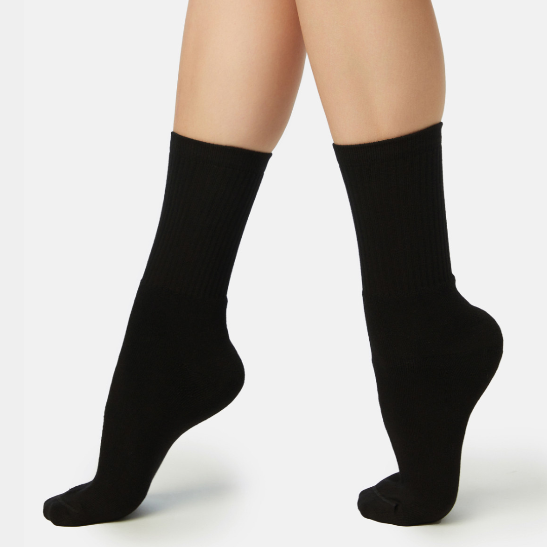 PLAIN BLACK FULL SOCKS (UNISEX)